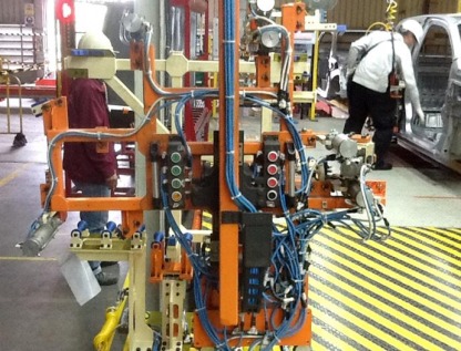 เครื่องจักรช่วยจับชิ้นงาน ระยอง - รับผลิตชั้นวางสินค้าอุตสาหกรรม Selective Racking System-เอพีแอล เมทัล